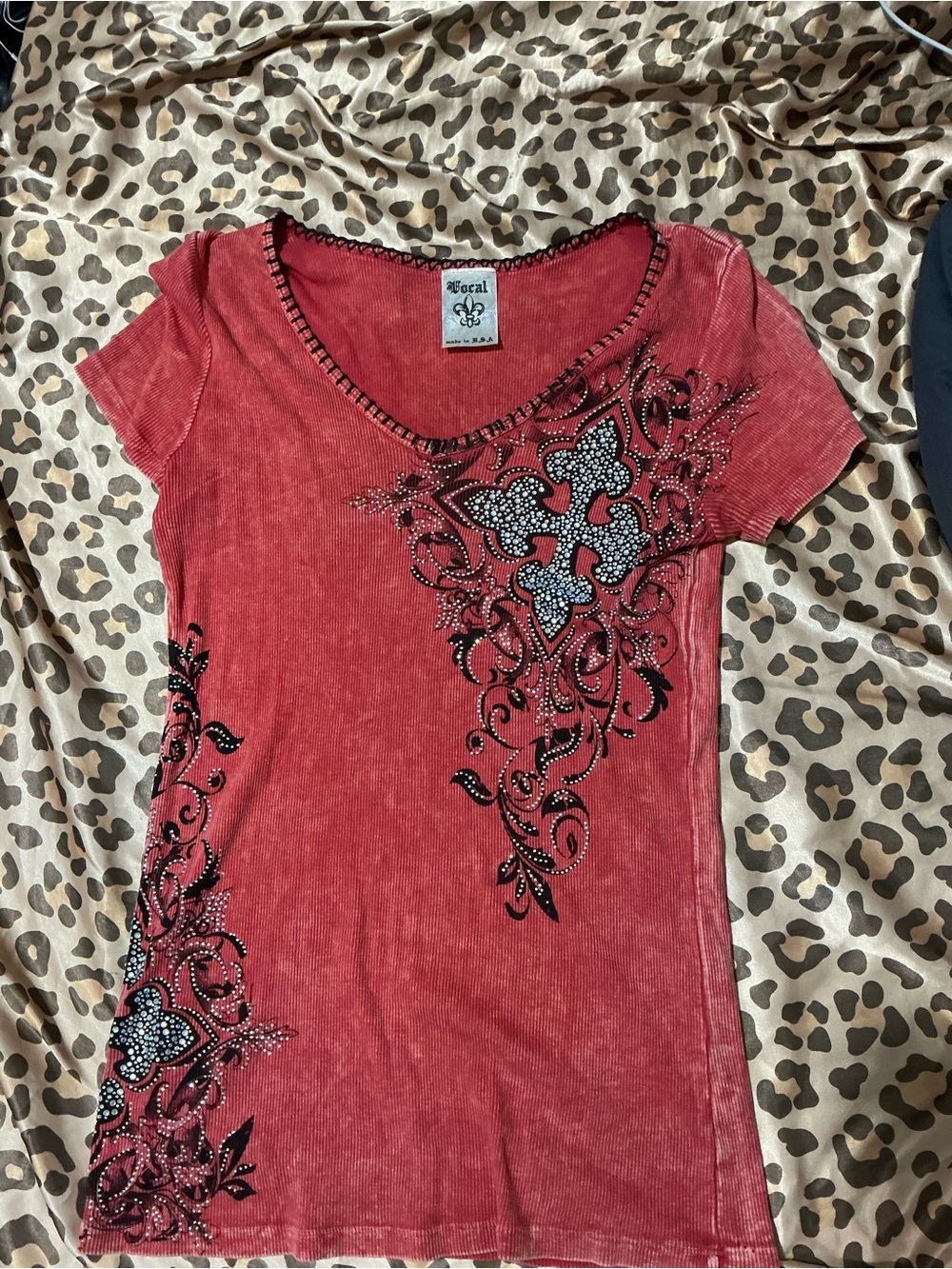 Vocal Distressed Red Short Sleeve Tee with Rhinestone Fleur